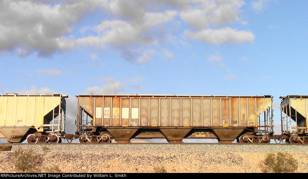 WB Manifest Frt at Erie NV W-MdTrnSlv  -68